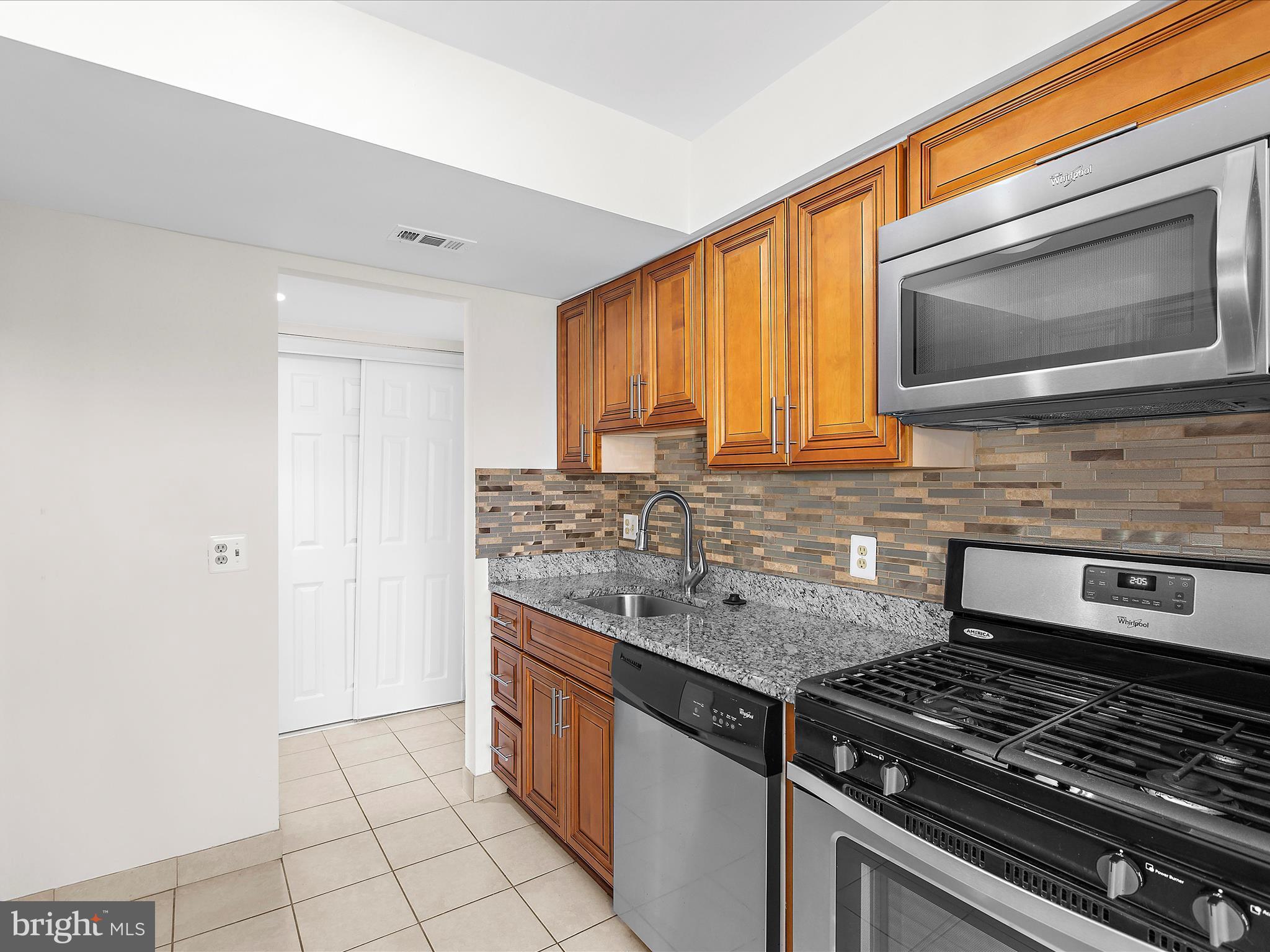 VILLAGE OF LONG REACH - Residential