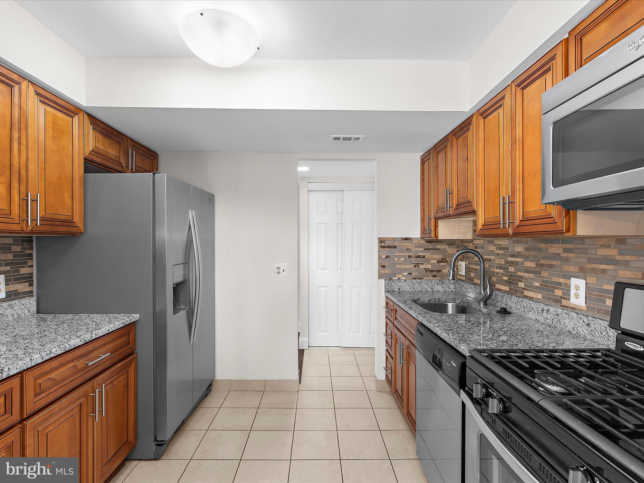 VILLAGE OF LONG REACH - Residential