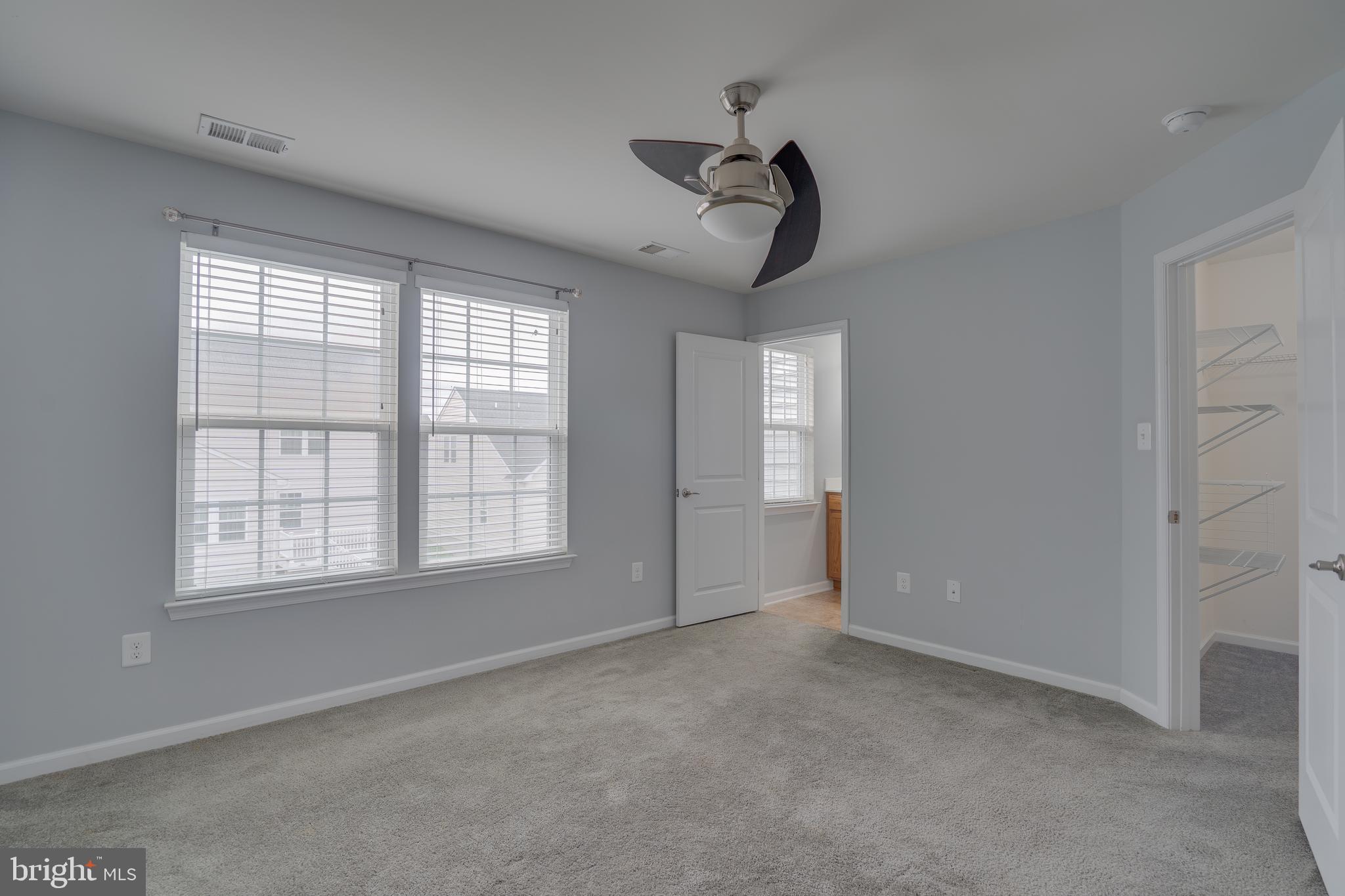 POTOMAC STATION - Residential Lease