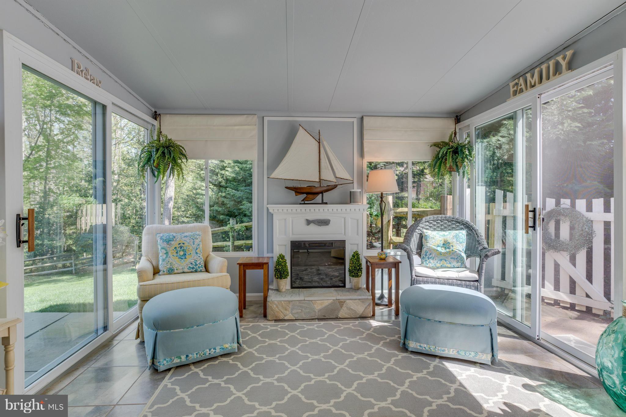 WOLF TRAP WOODS - Residential