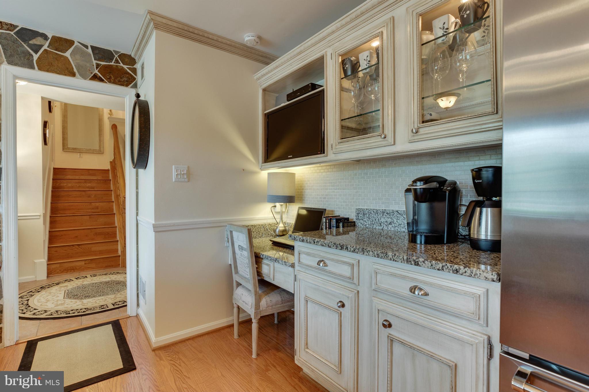 WOLF TRAP WOODS - Residential