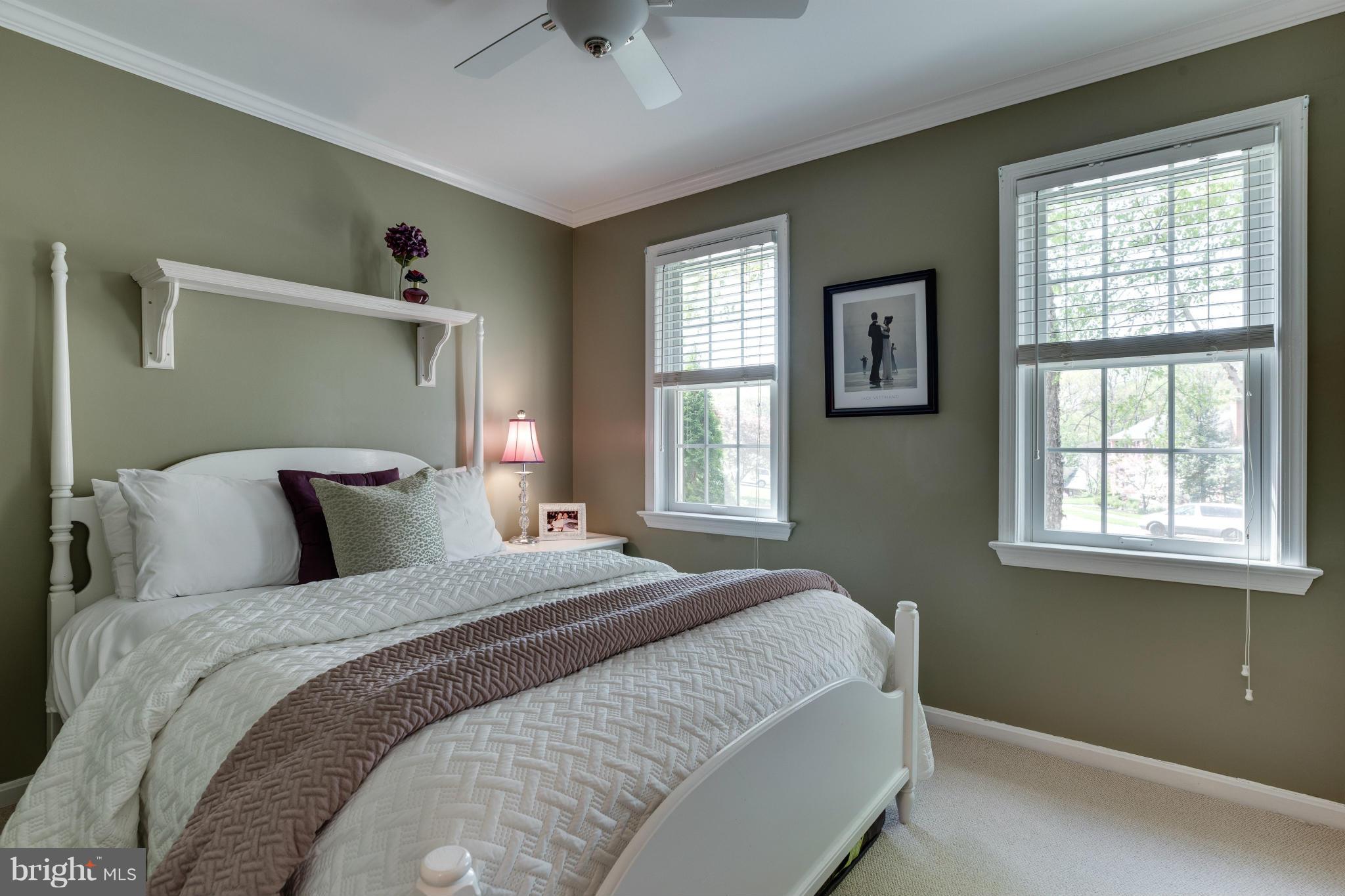 WOLF TRAP WOODS - Residential