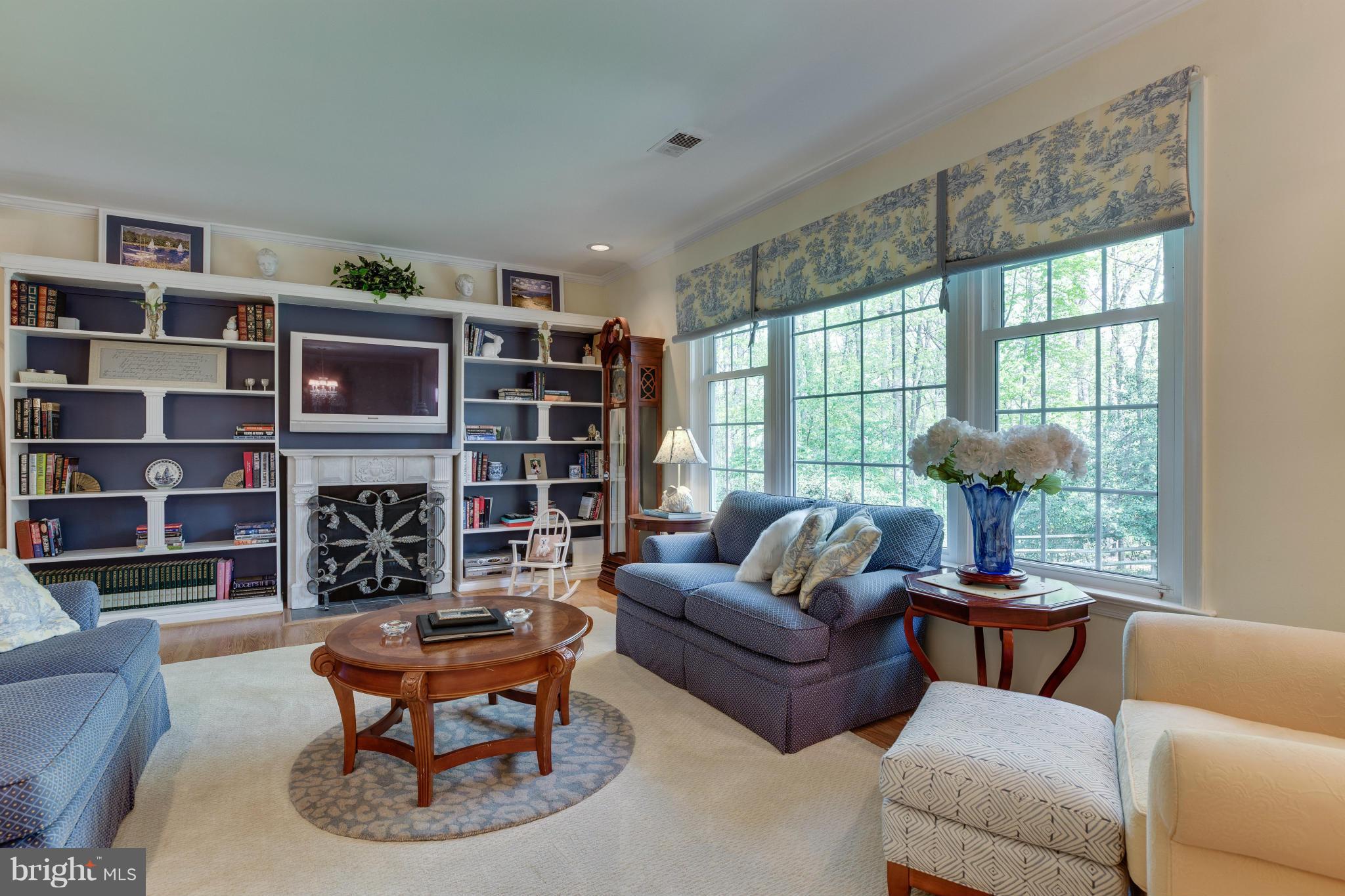 WOLF TRAP WOODS - Residential