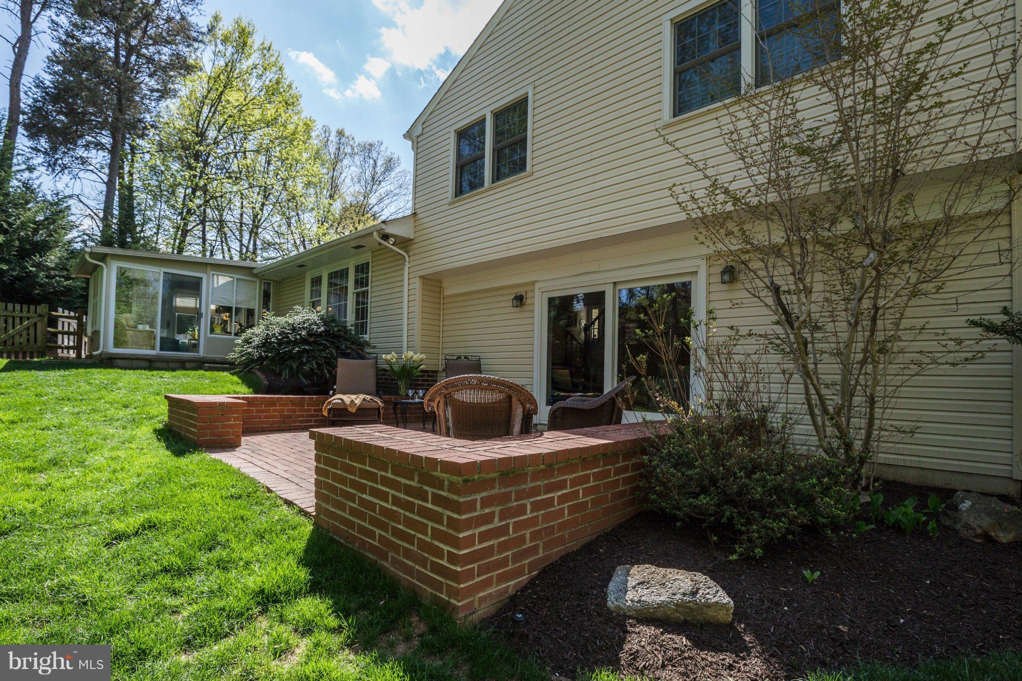 WOLF TRAP WOODS - Residential