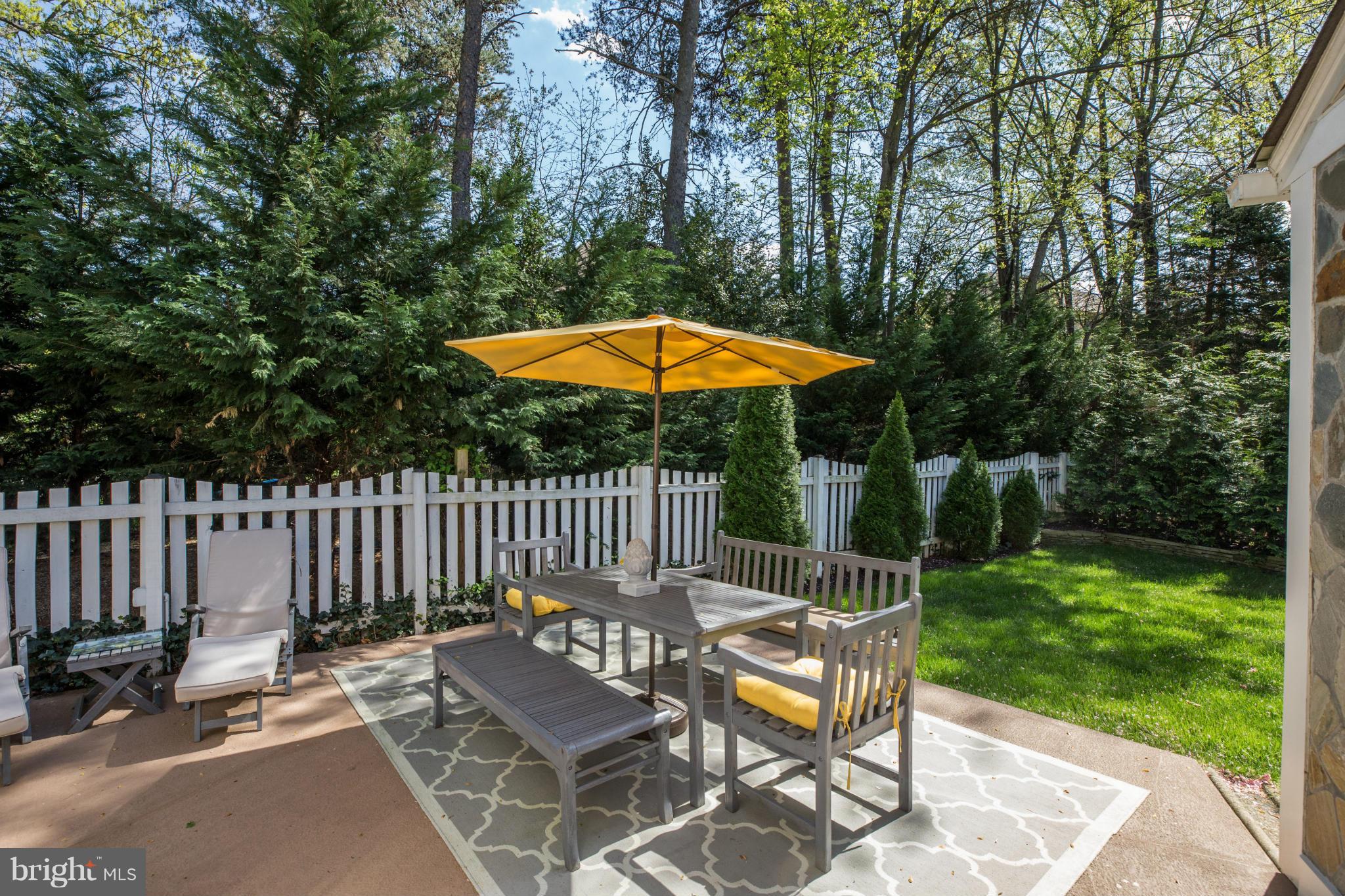 WOLF TRAP WOODS - Residential