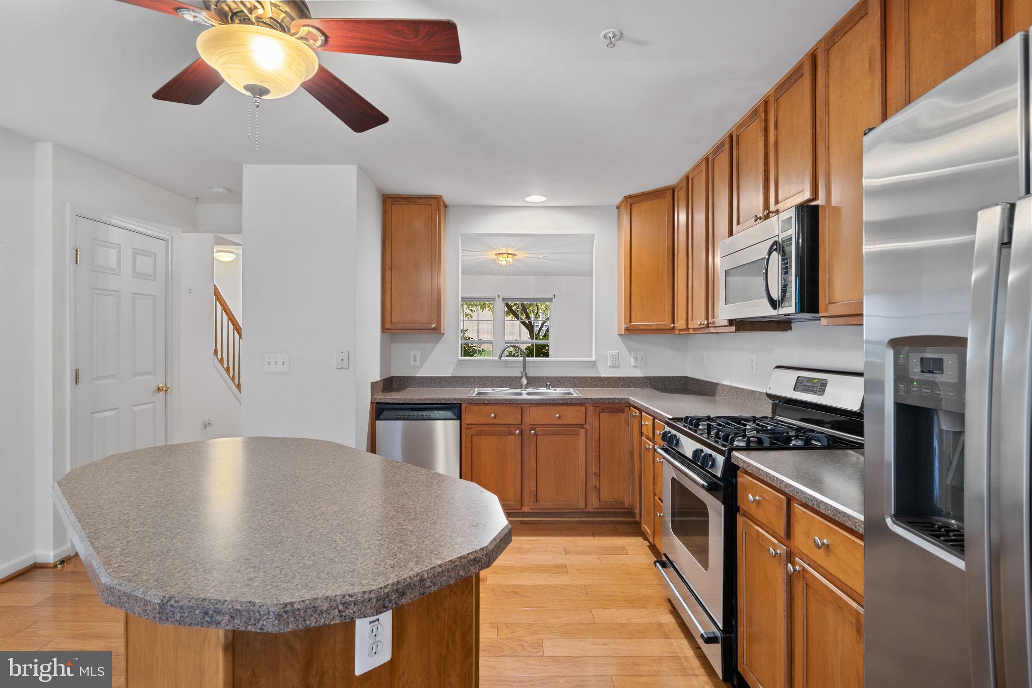 RUSSETT - Residential Lease