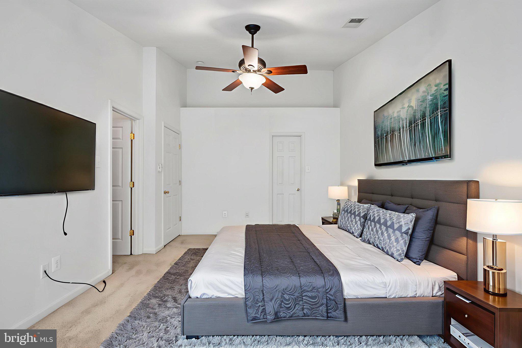 RUSSETT - Residential Lease