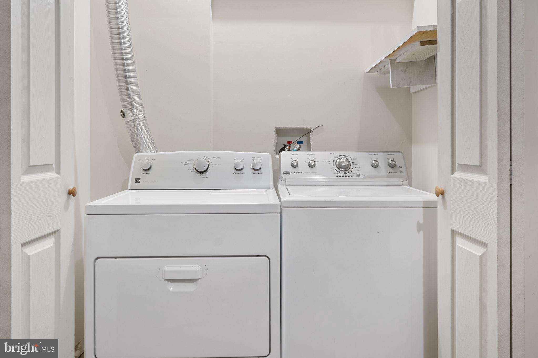 RUSSETT - Residential Lease