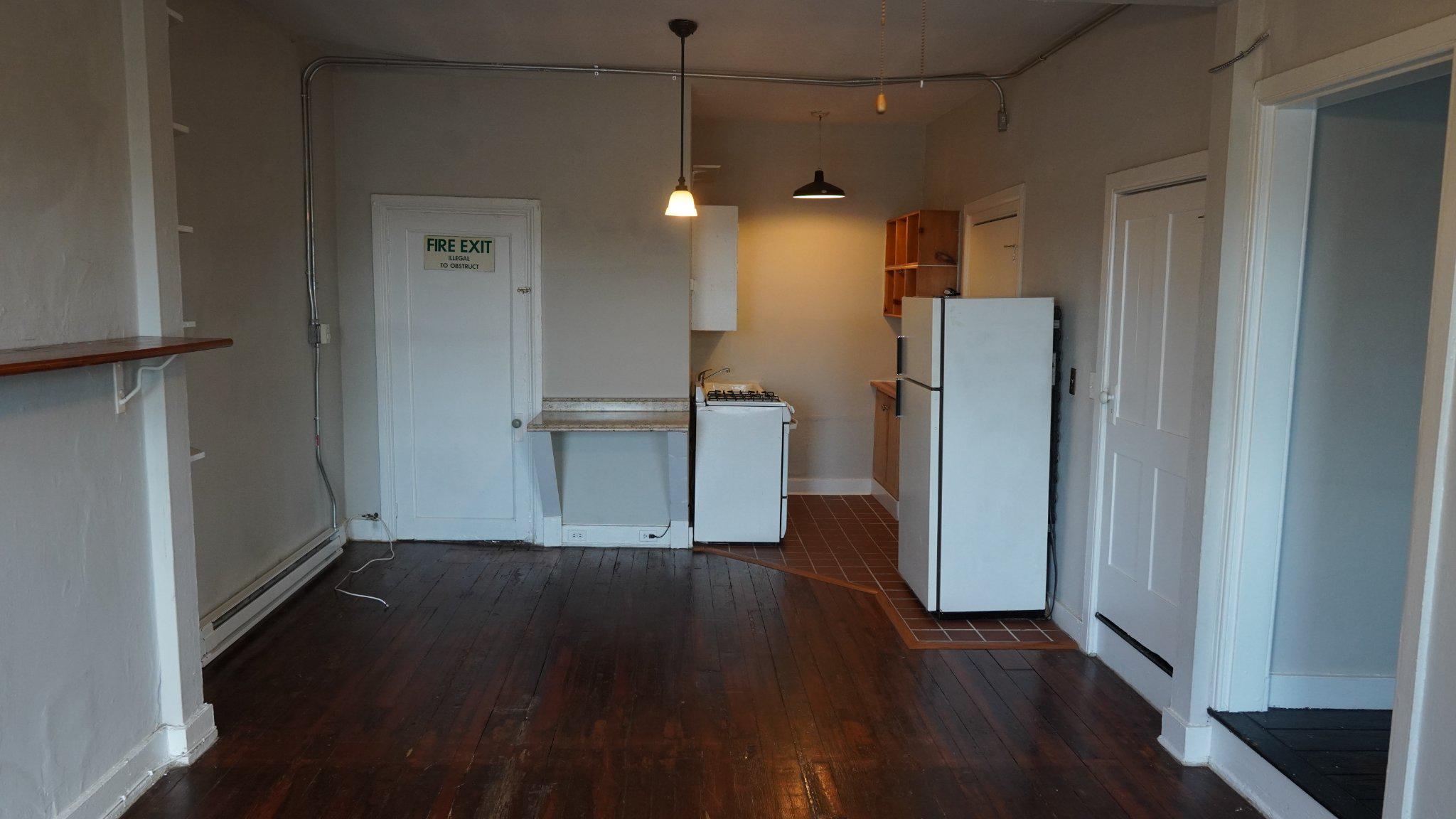 917 N CALVERT STREET 6 - Photo 4