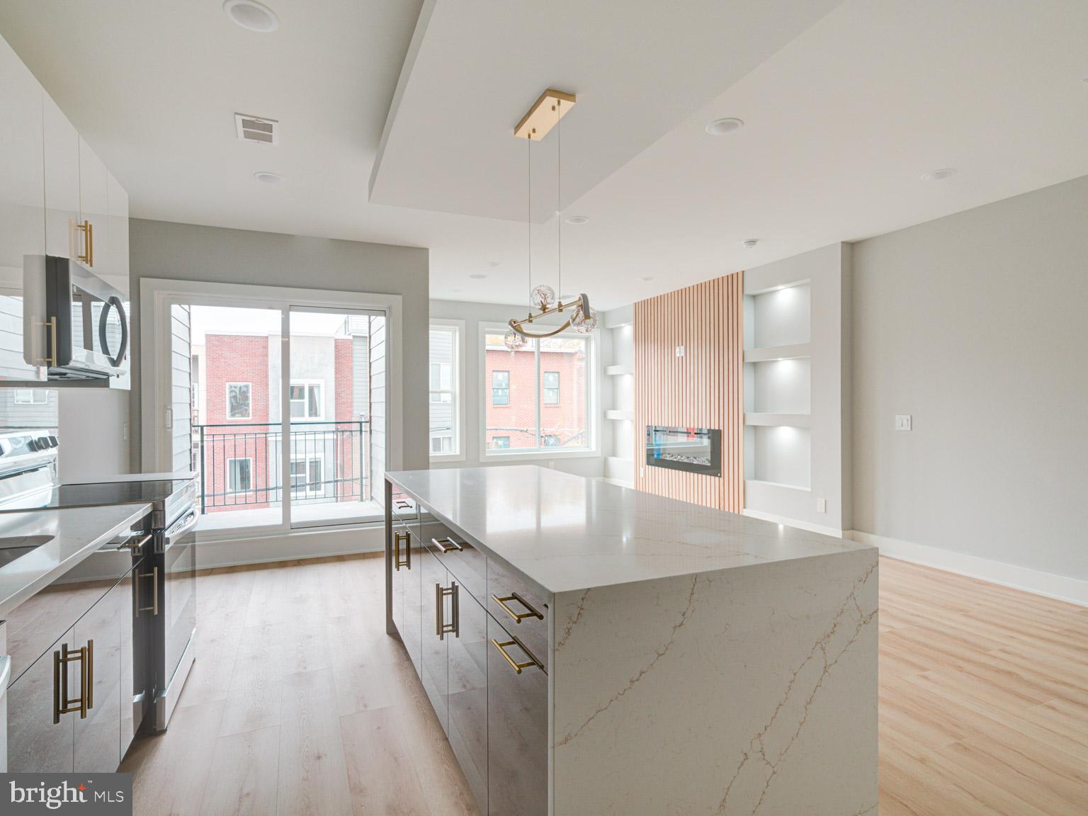 FISHTOWN - Residential Lease