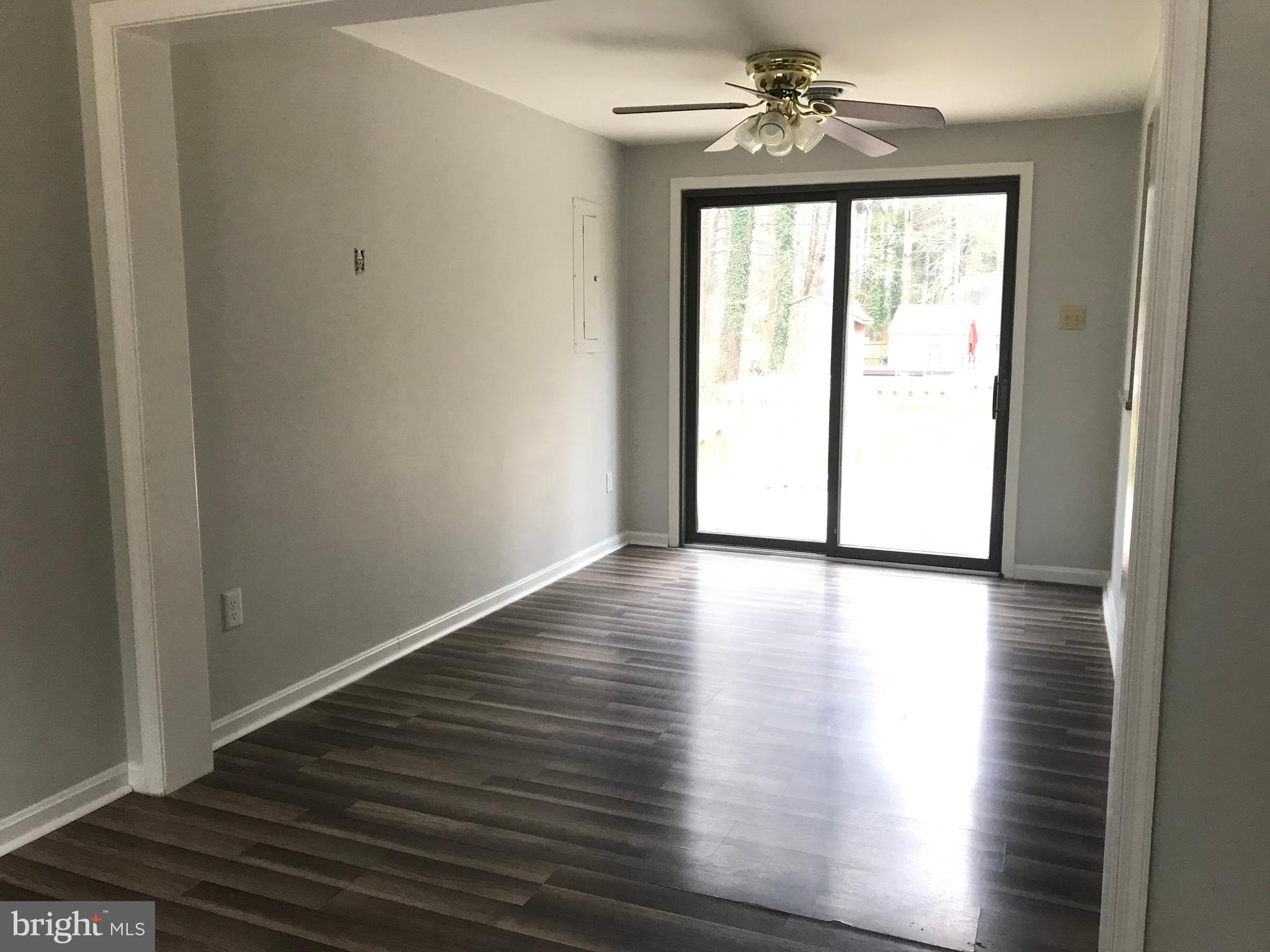 DRUM POINT - Residential Lease