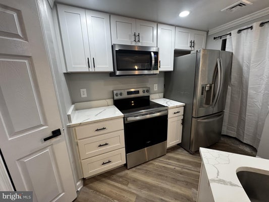 2725 CONNECTICUT AVE NW APT 303, WASHINGTON, DC 20008 - Image dbcd680c8fc058f00b59db845105cc4f/2948157553