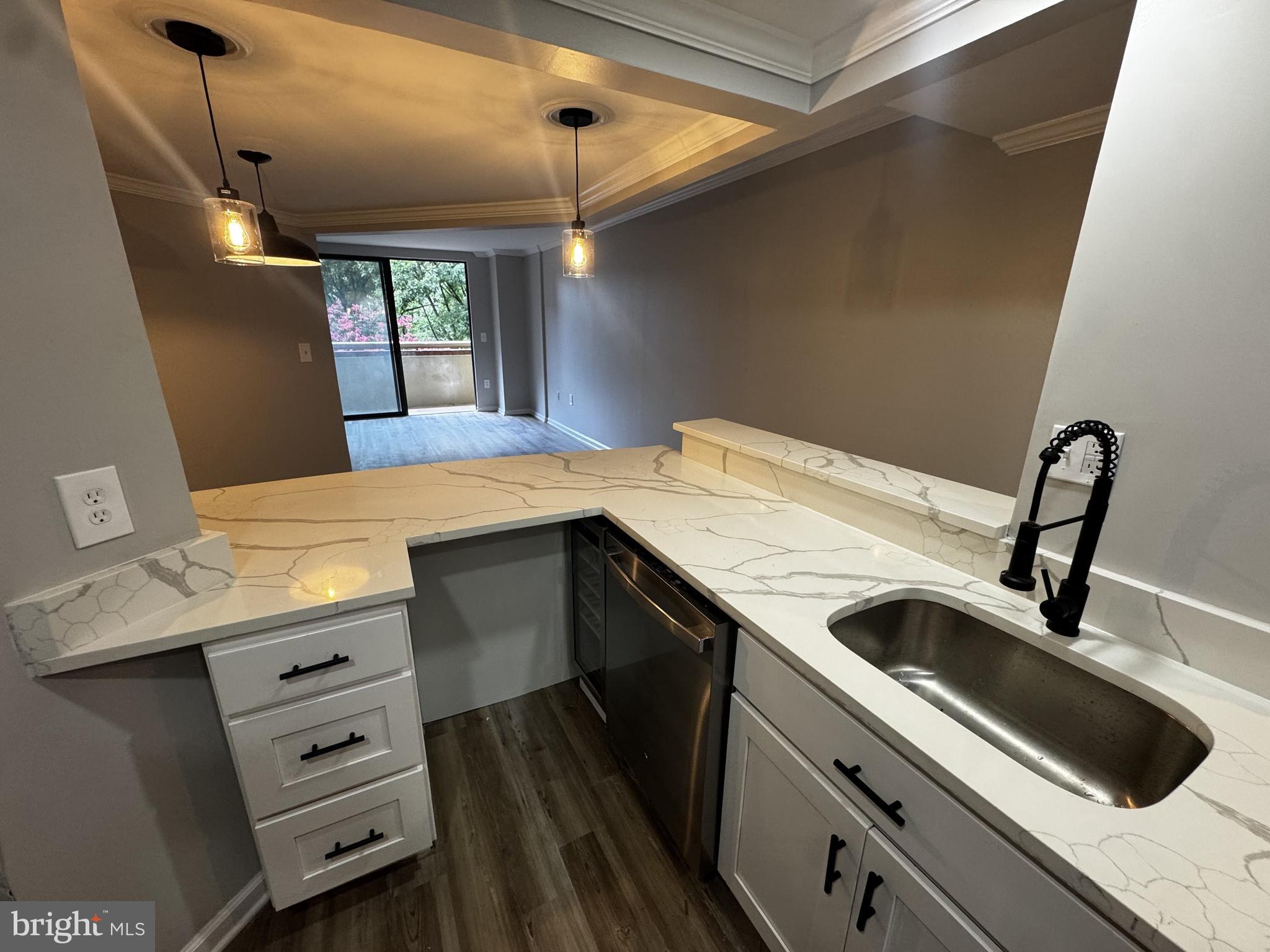 2725 CONNECTICUT AVENUE NW 303