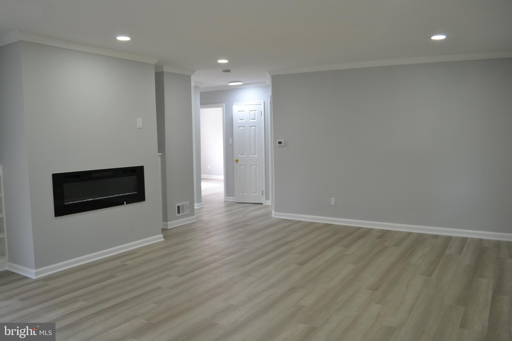 ROCK CREEK FOREST - Residential Lease