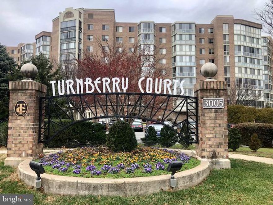 Active 55+ Gated Community.  Community amenities include; clubhouse, fitness center, on-site medical facilities, indoor/outdoor pools, restaurant/bar, pool, tennis courts, golf course, shuffleboard, footpaths, social activities, transportation, and a party room in the condo building. Must have excellent credit 700+. No Pets. No Smoking. Qualifying income applies.