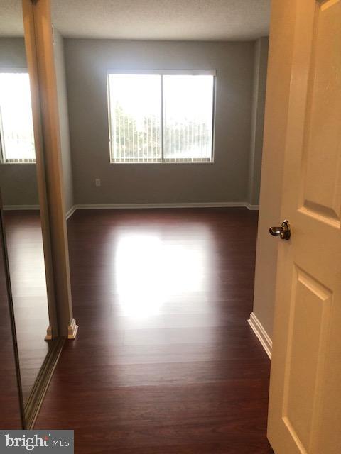 LEISURE WORLD - Residential Lease