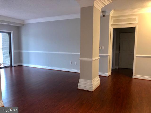 LEISURE WORLD - Residential Lease