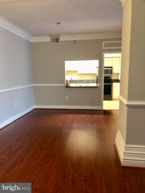 LEISURE WORLD - Residential Lease