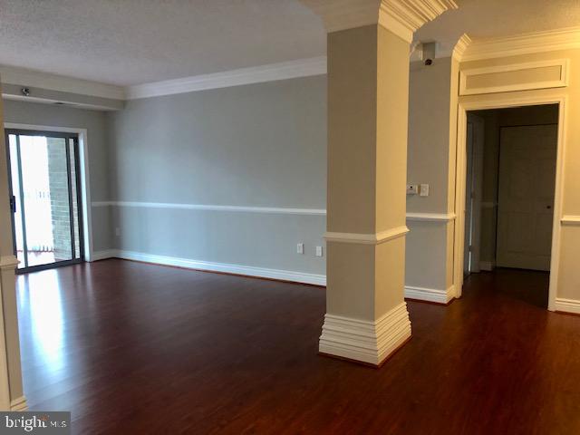 LEISURE WORLD - Residential Lease