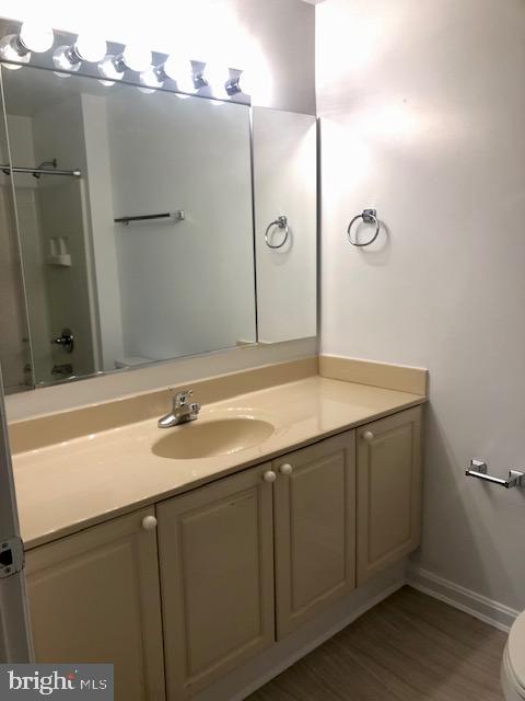 LEISURE WORLD - Residential Lease