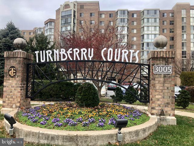 LEISURE WORLD - Residential Lease