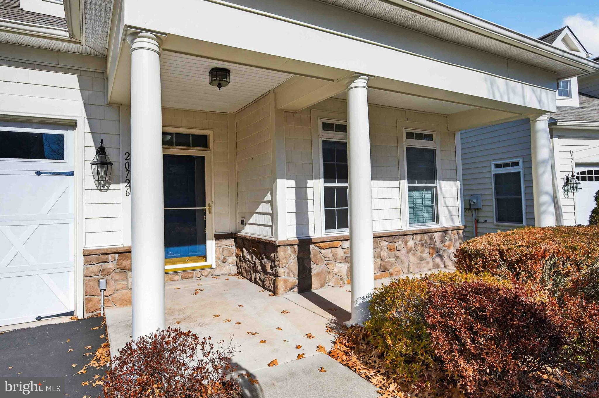 20726 CRESCENT POINTE PLACE