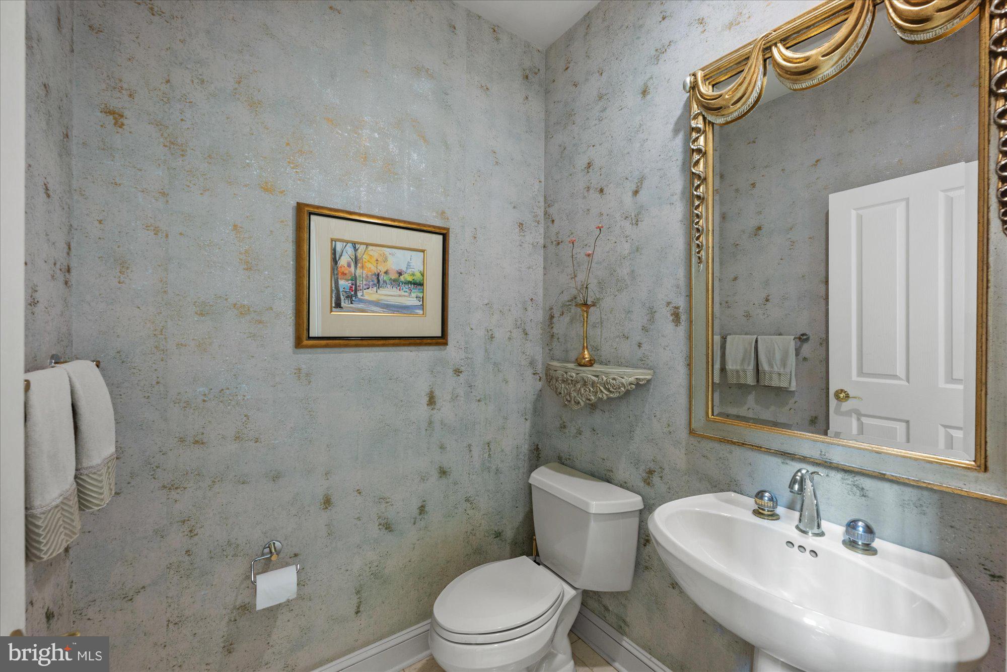 INVERNESS FOREST - Residential