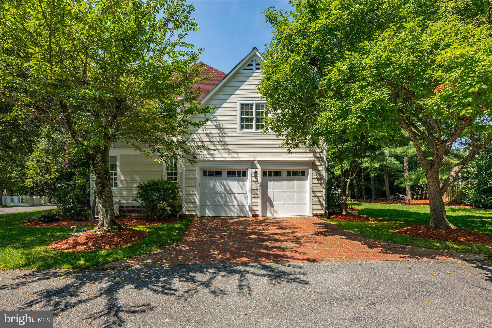 INVERNESS FOREST - Residential