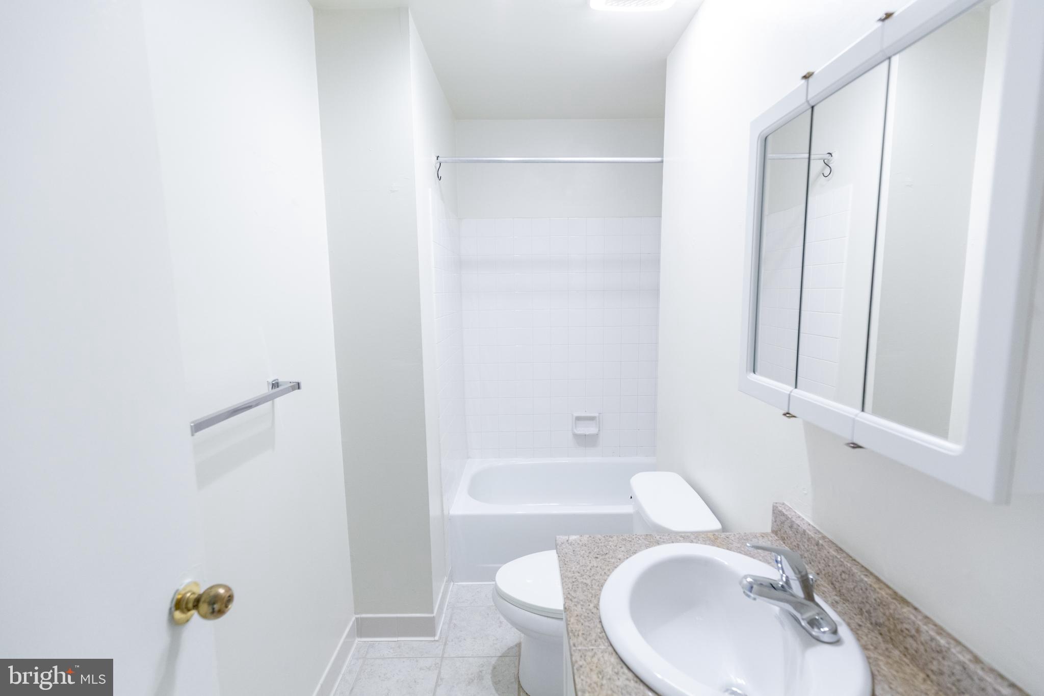 OLD CITY - Residential Lease