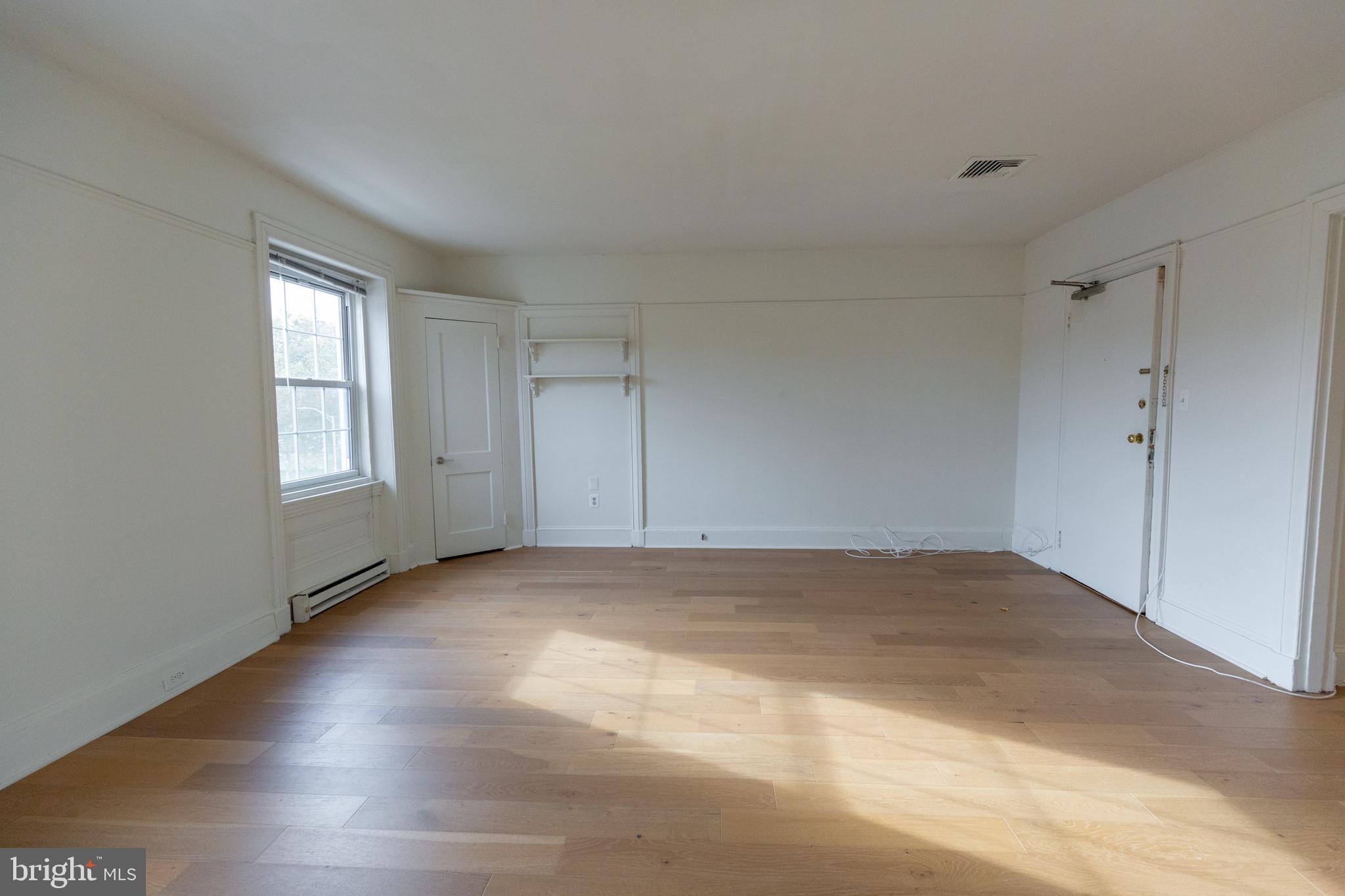 OLD CITY - Residential Lease