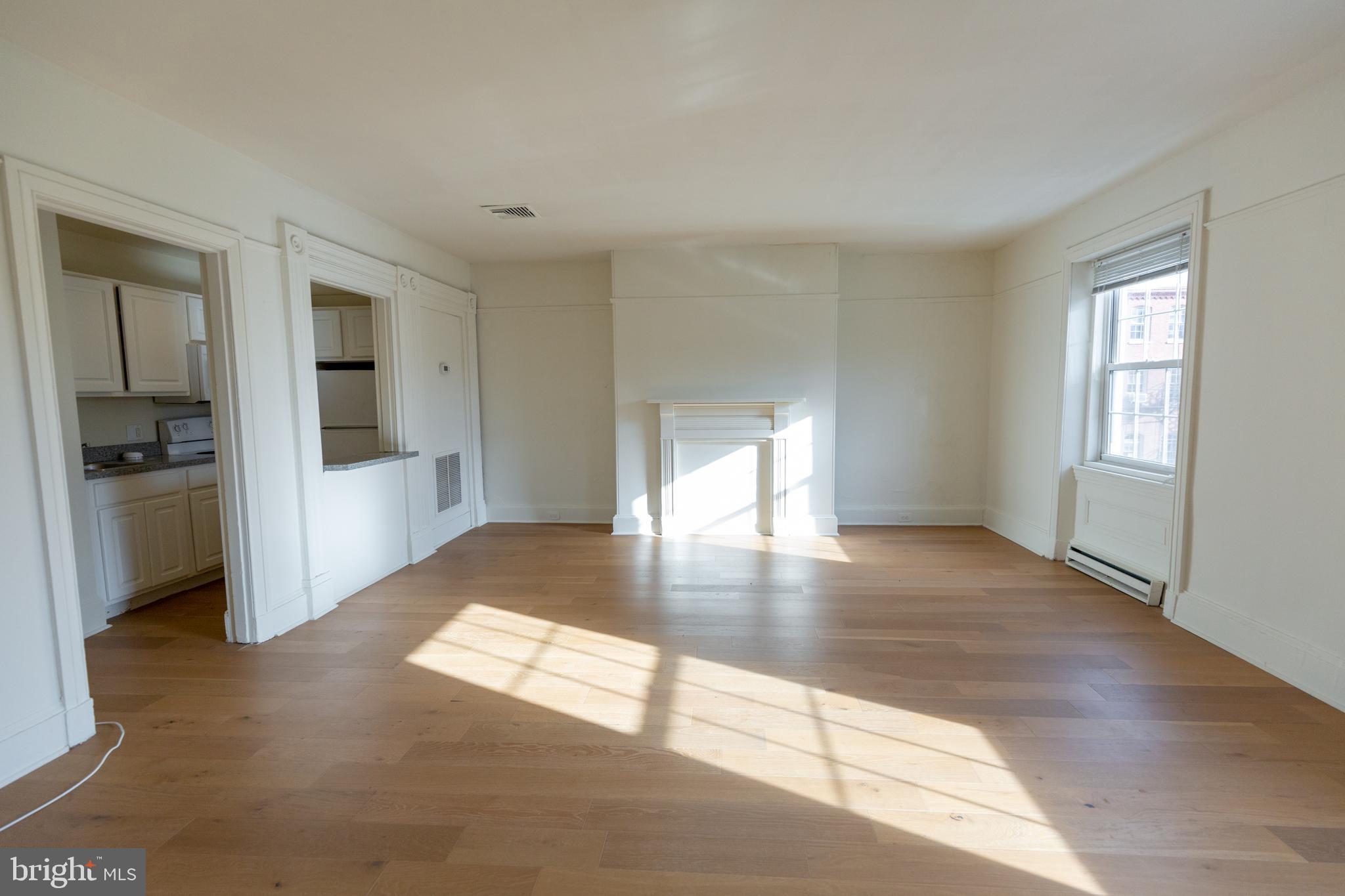 OLD CITY - Residential Lease