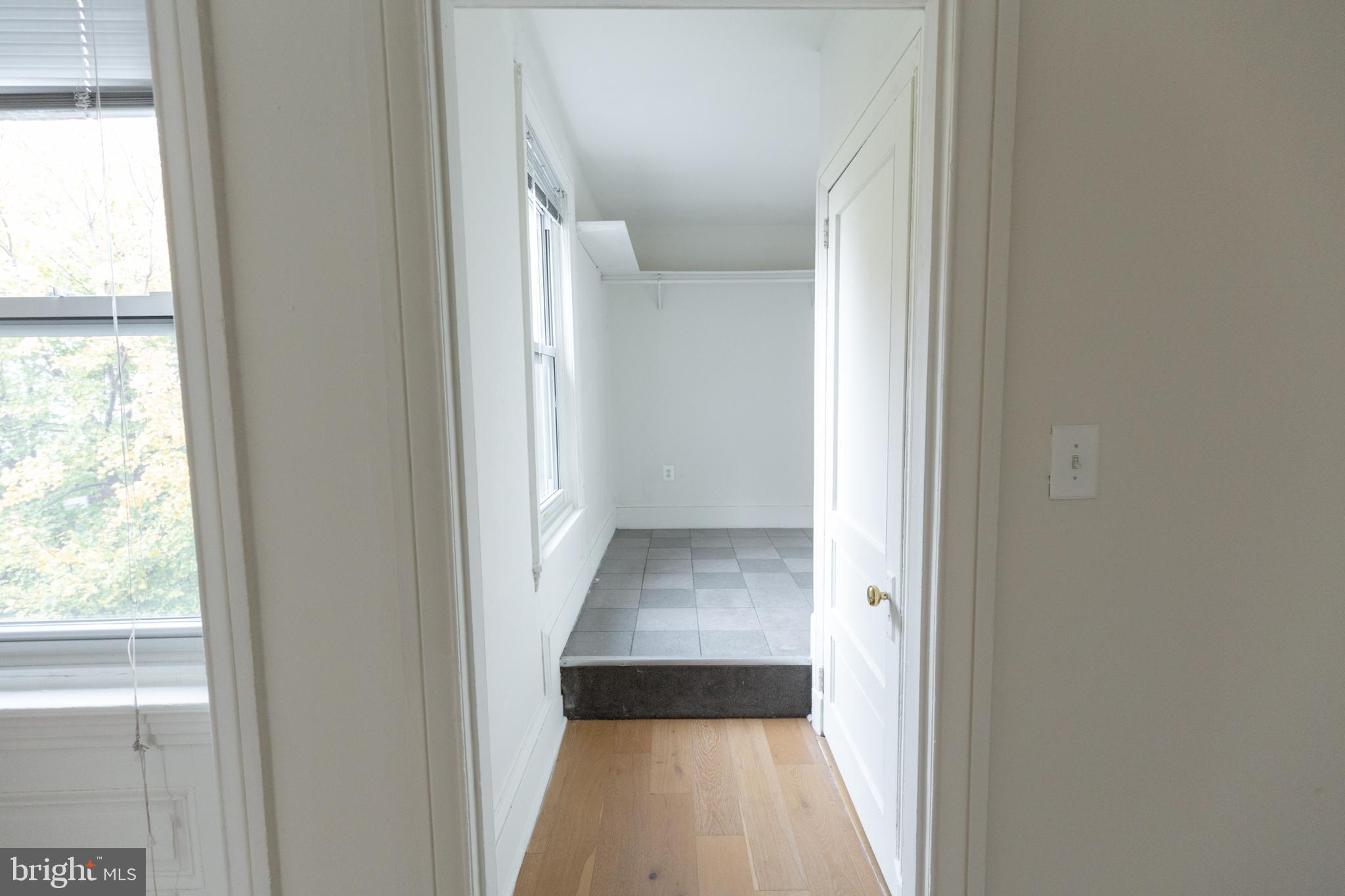 OLD CITY - Residential Lease