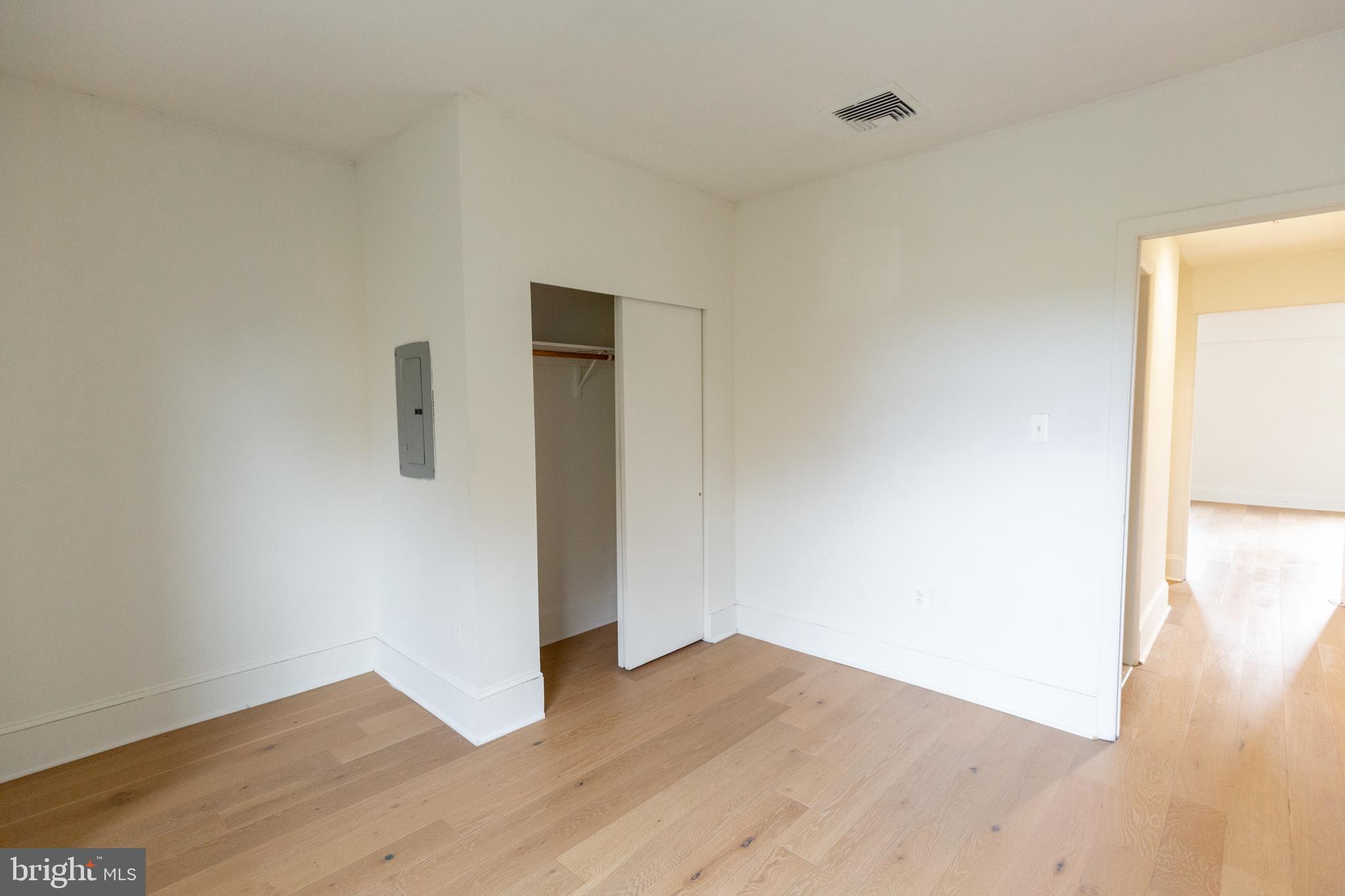 OLD CITY - Residential Lease