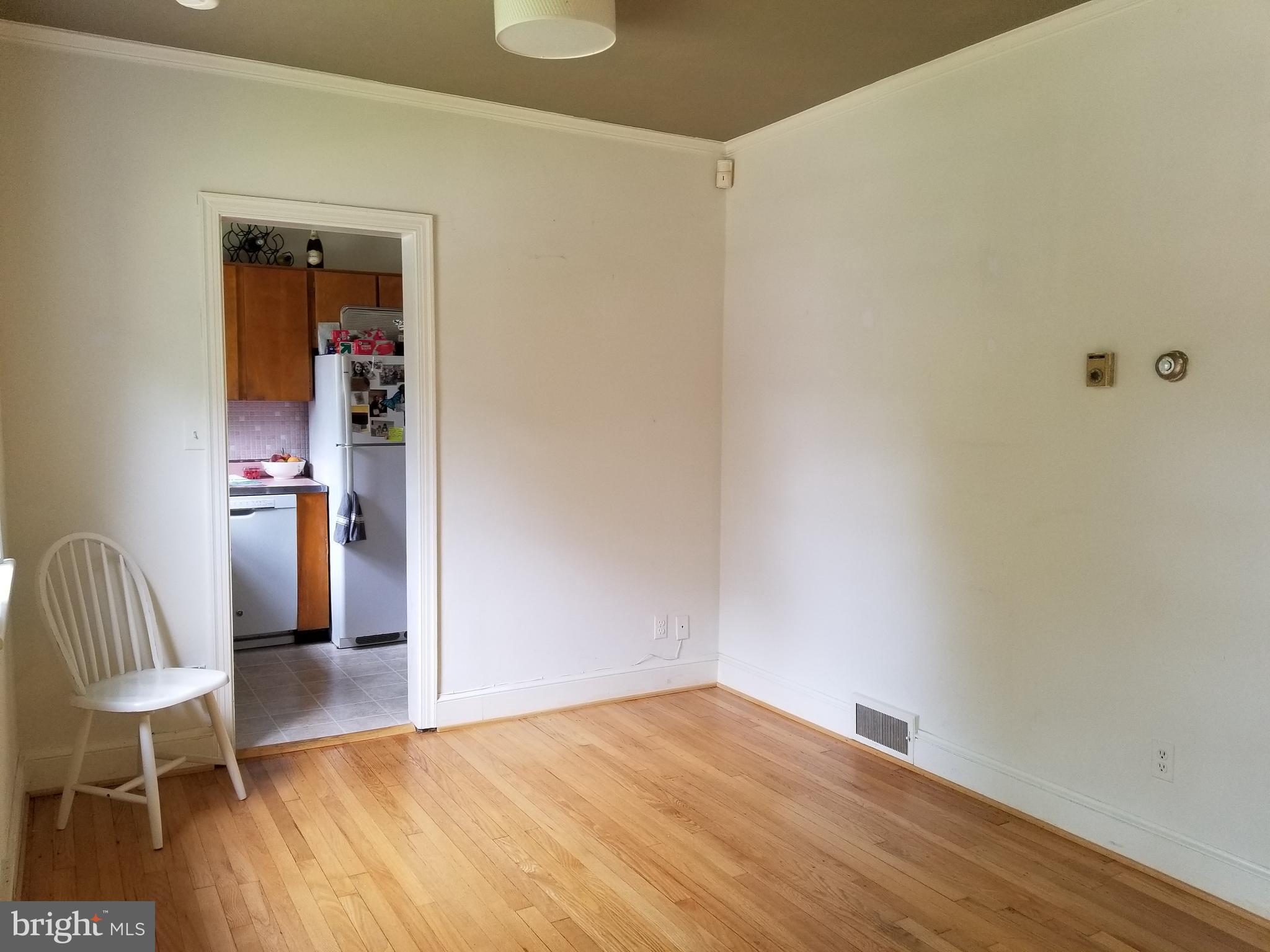 CLARENFORD - Residential Lease