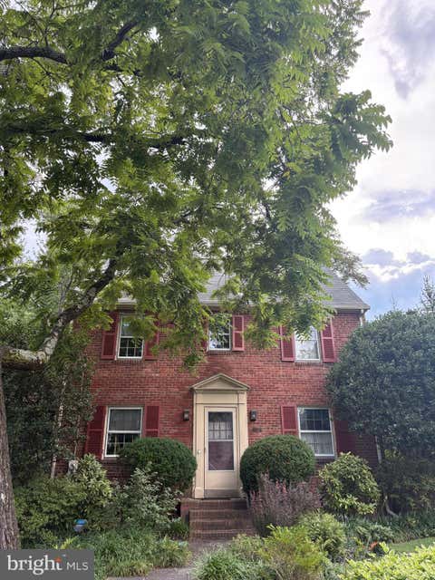 Photo of 1522 N Buchanan Street, ARLINGTON, VA 22205 (MLS # VAAR2077790)