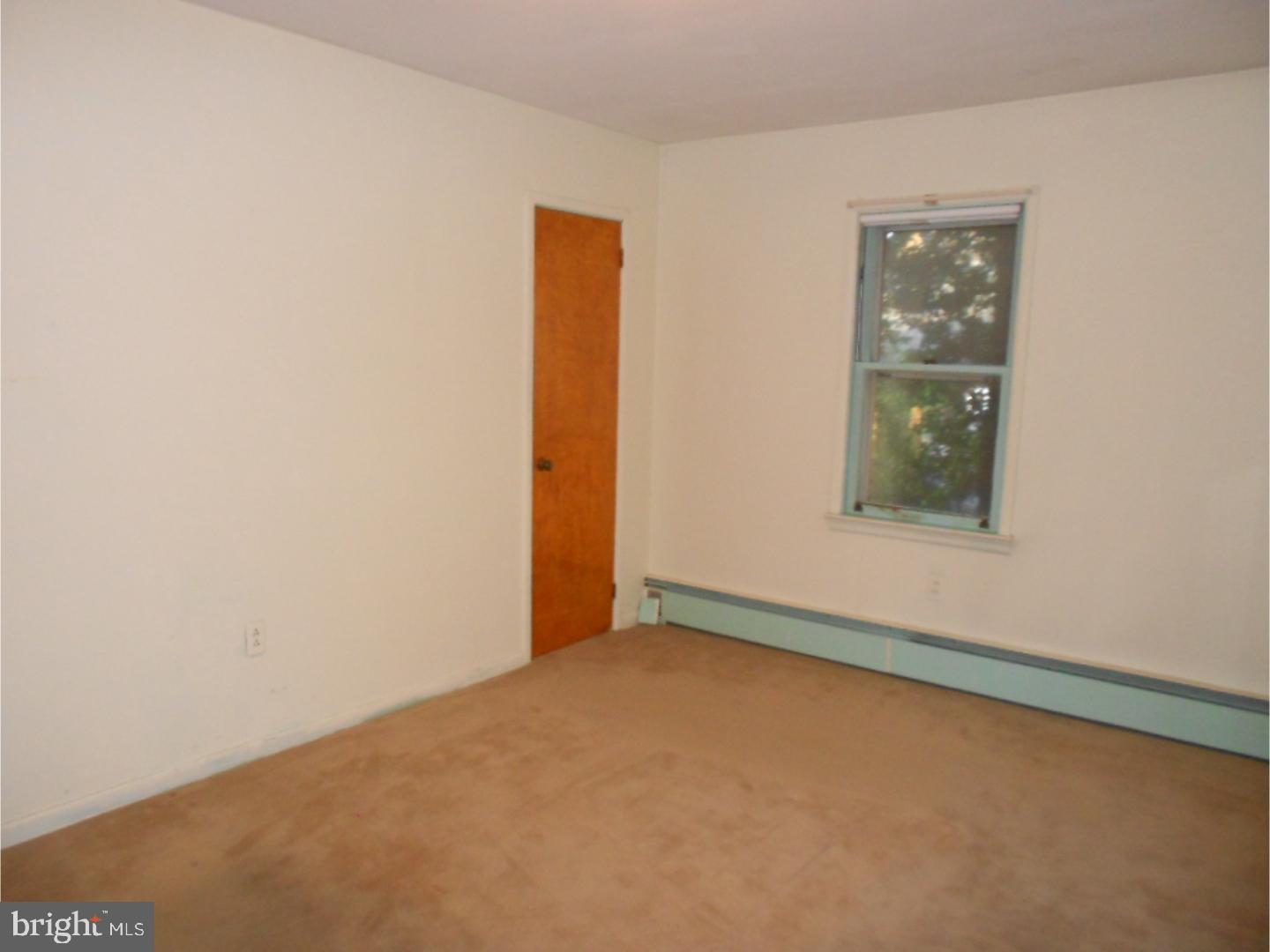 YORKVILLE - Residential