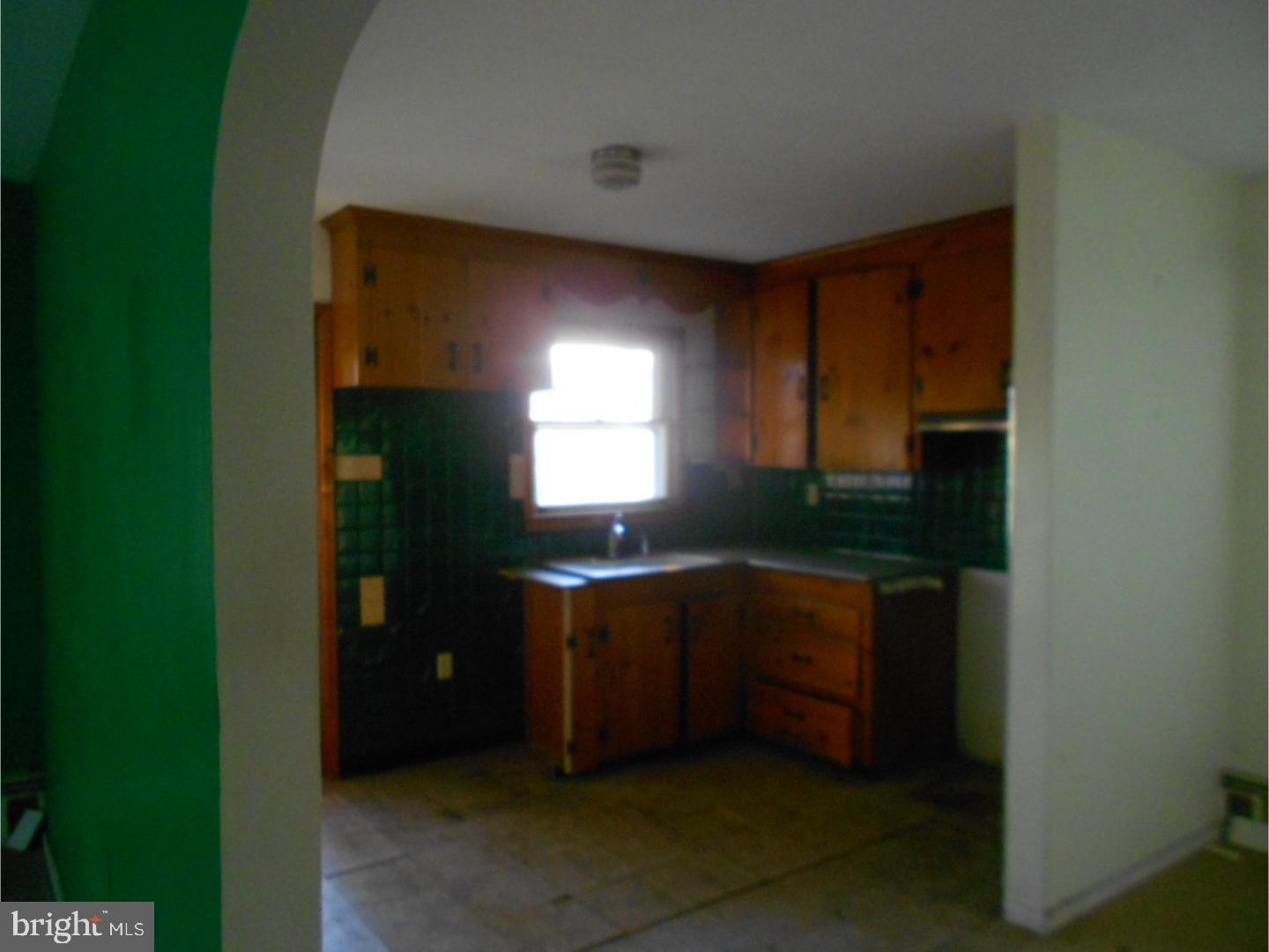 YORKVILLE - Residential