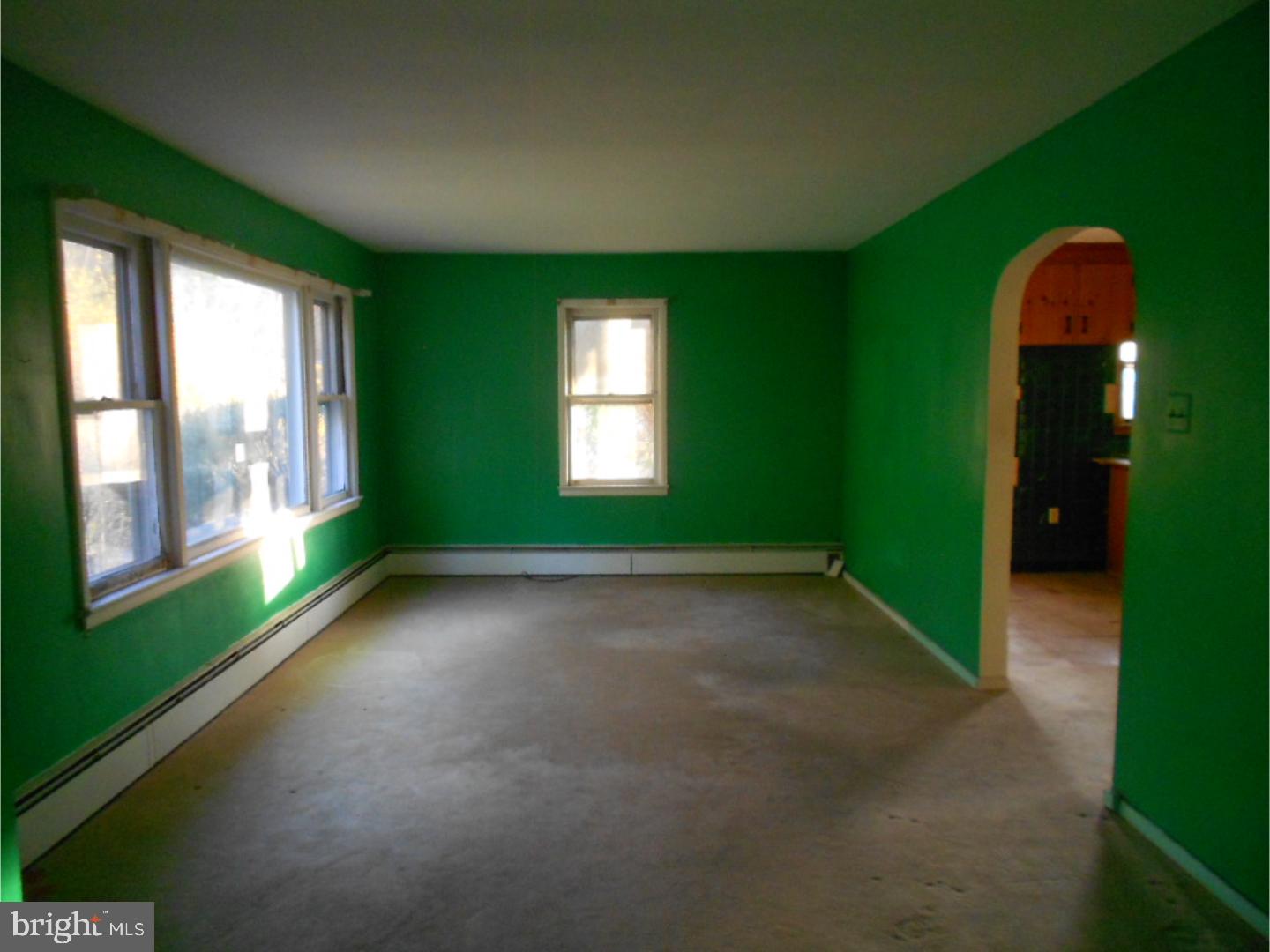 YORKVILLE - Residential