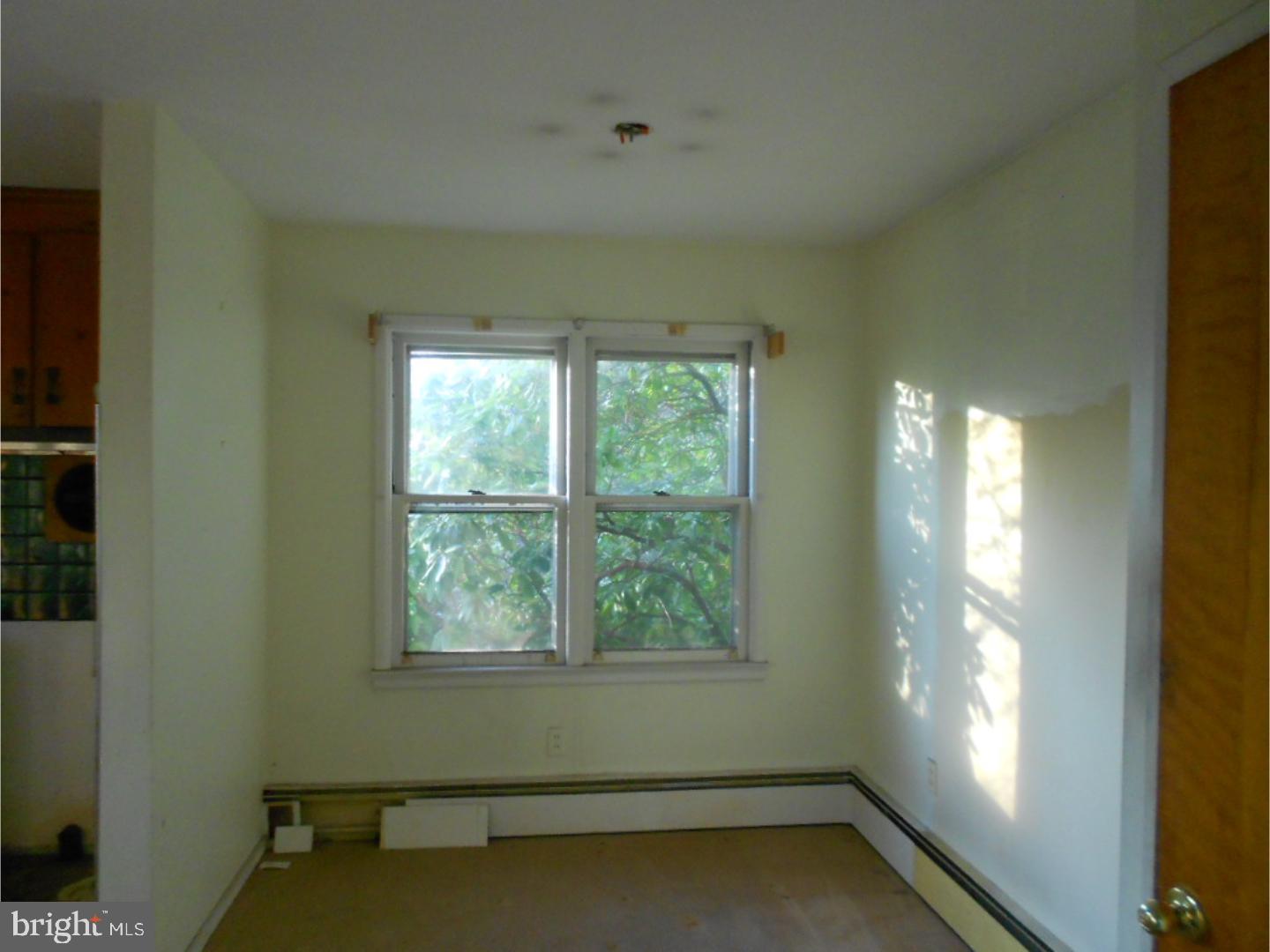 YORKVILLE - Residential