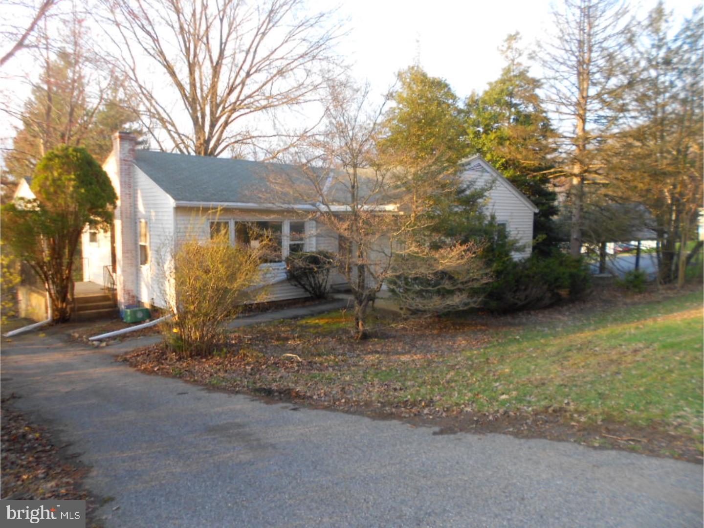 YORKVILLE - Residential