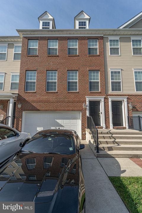 Photo of 145 Creekside Way, BURLINGTON, NJ 08016 (MLS # NJBL2098028)