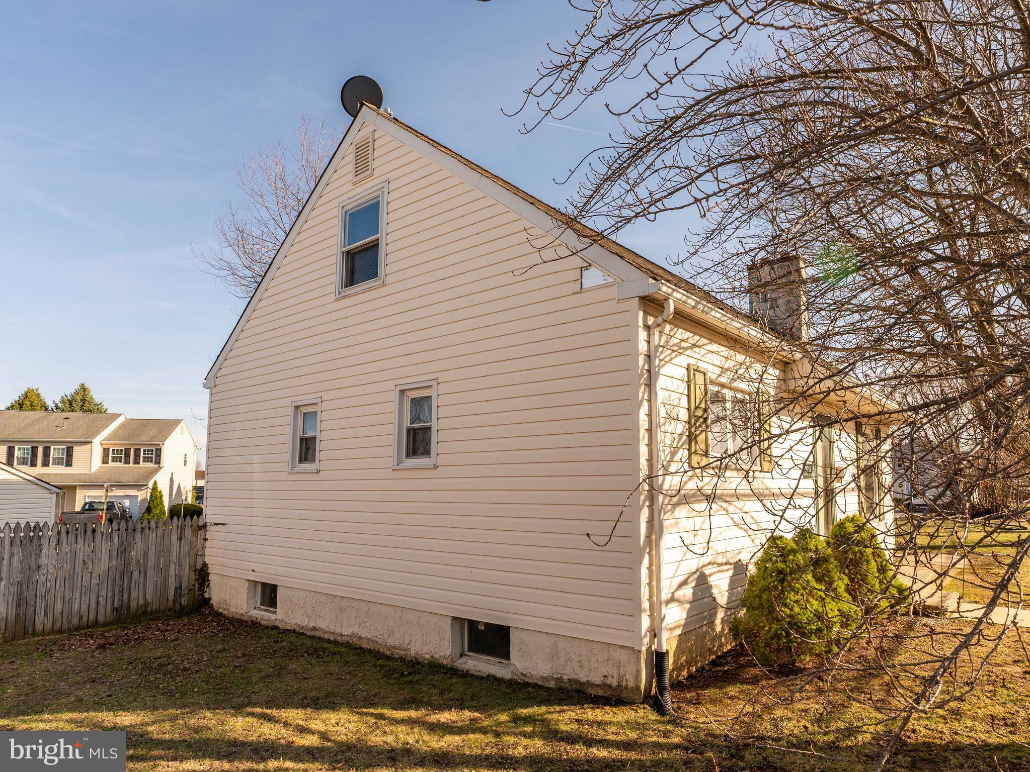 2715 W DUTTON MILL ROAD