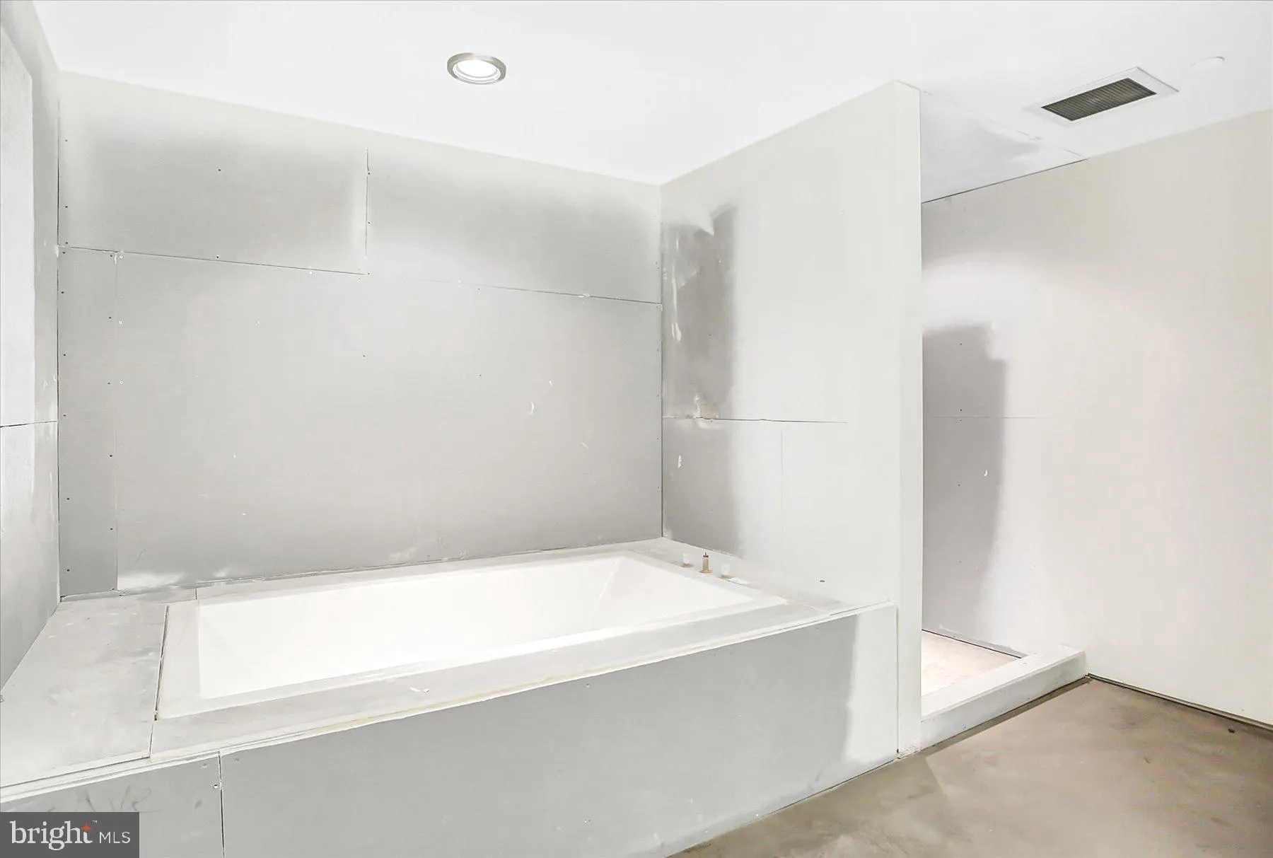 Harrisburg, Pennsylvania 17102, United States, 3 Bedrooms Bedrooms, ,3 BathroomsBathrooms,Residential,Active,170194