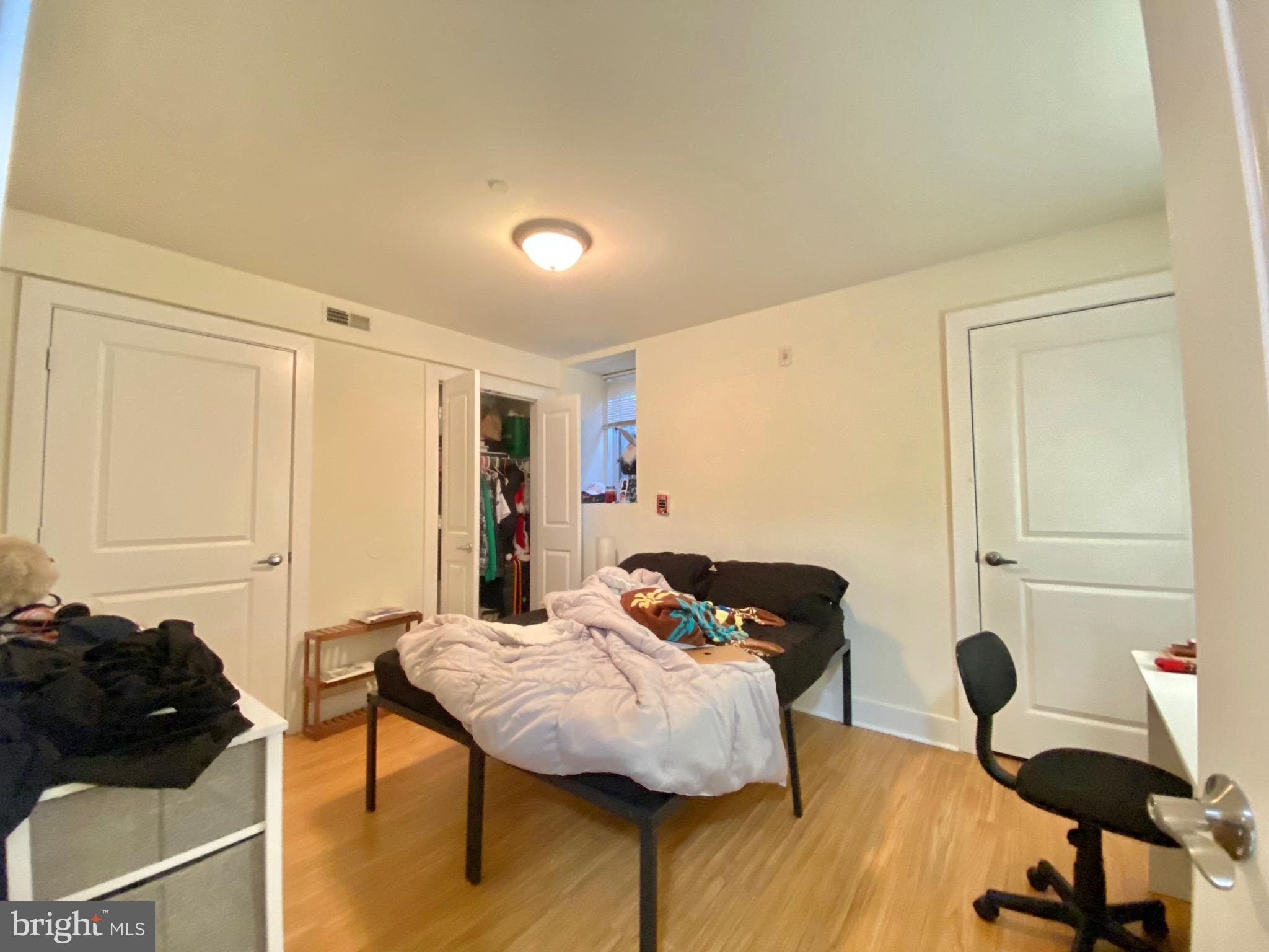 TEMPLE UNIVERSITY - Residential Lease