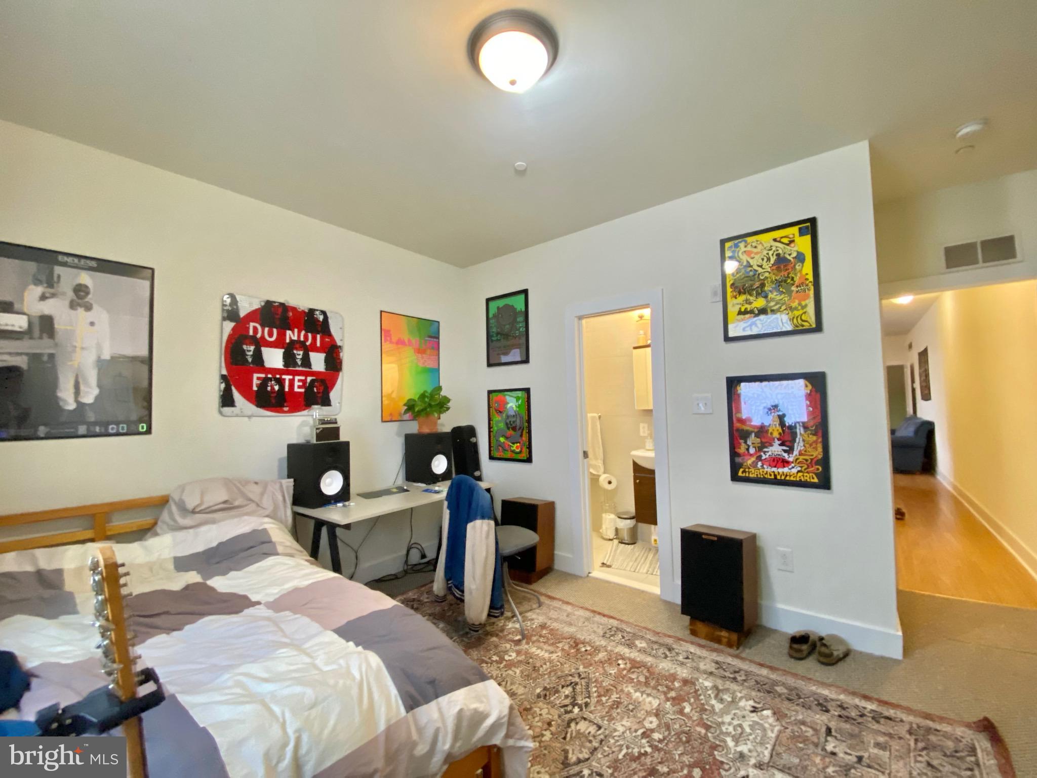 TEMPLE UNIVERSITY - Residential Lease
