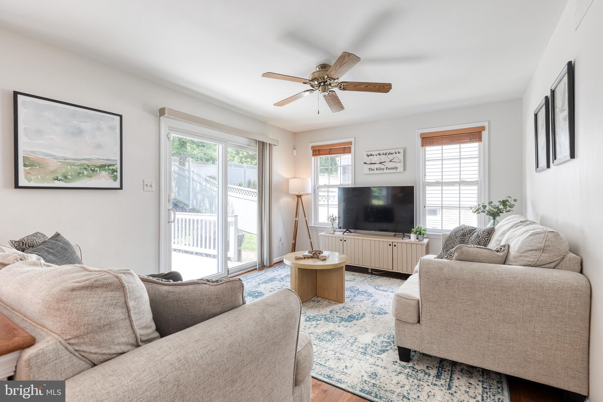 ROCKWELL ESTATES - Residential