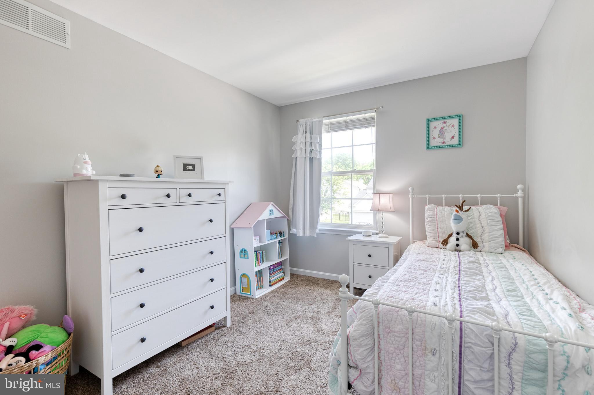 ROCKWELL ESTATES - Residential