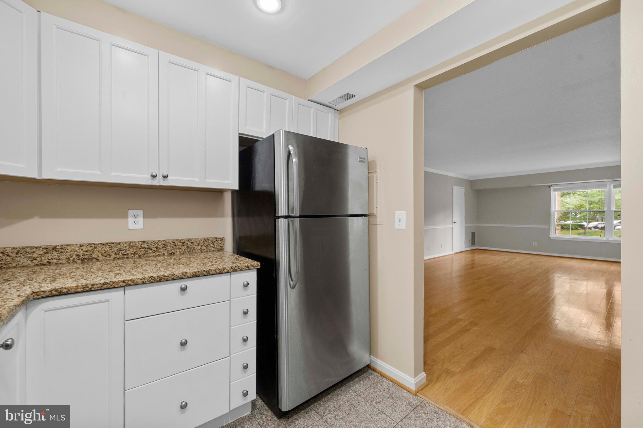 THE COLONIES - Residential