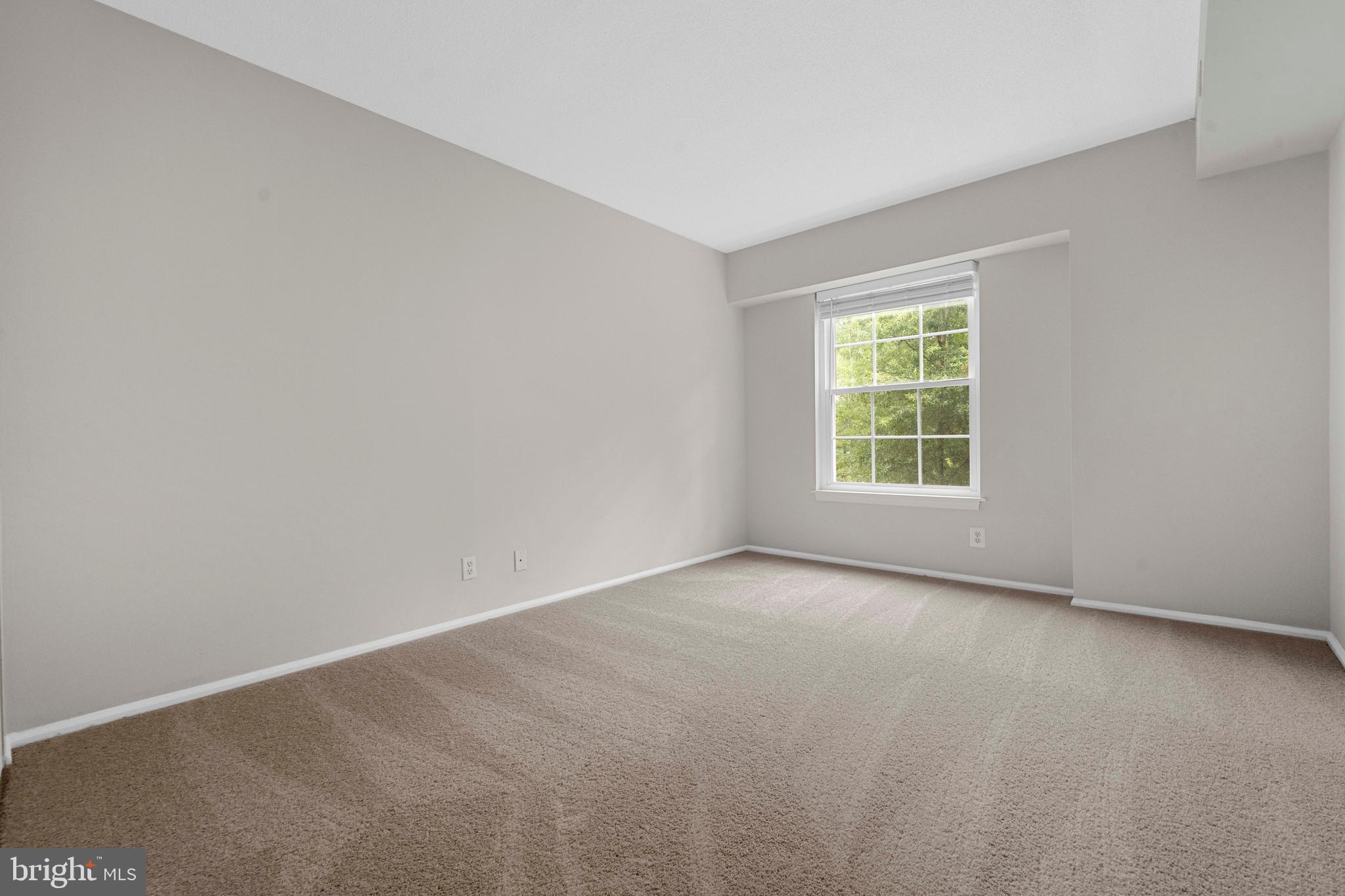 THE COLONIES - Residential