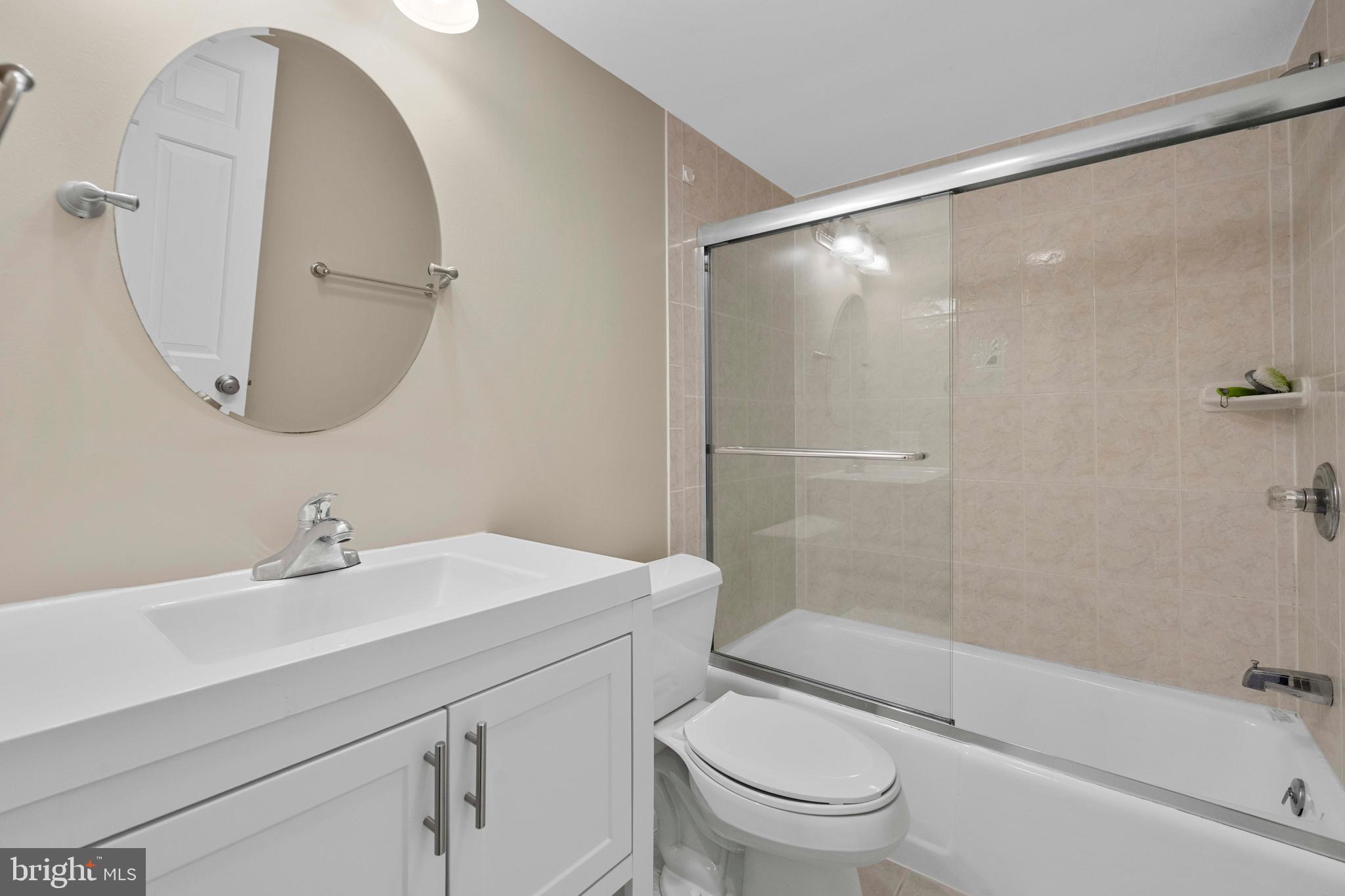 THE COLONIES - Residential